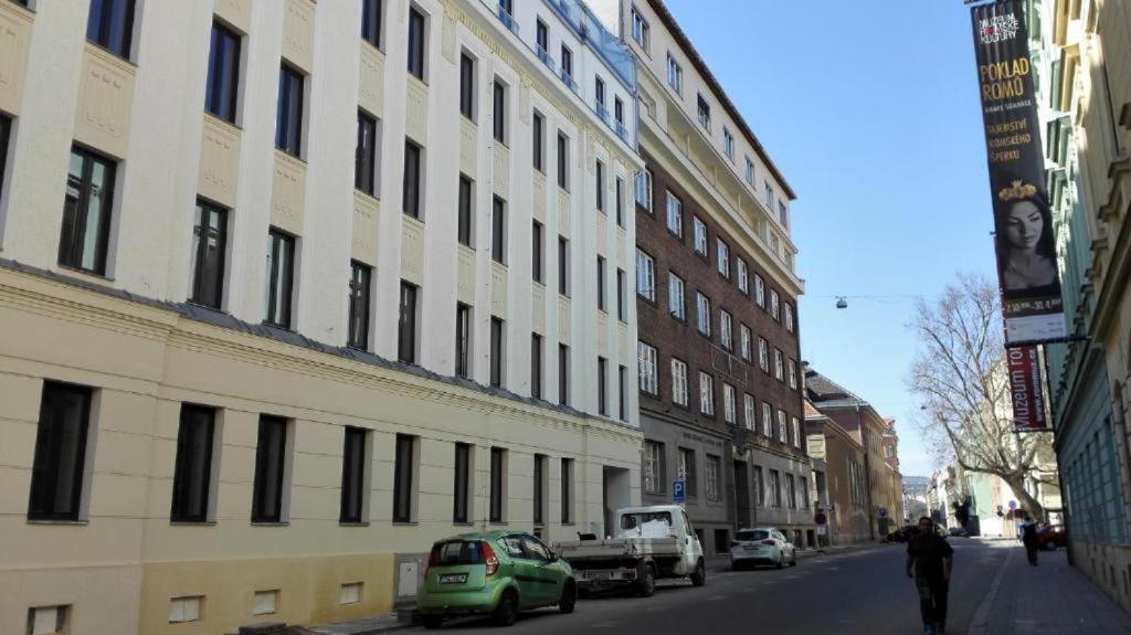 布尔诺Apartmans In The Center With Privat Parking公寓 外观 照片